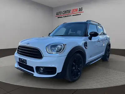 MINI Countryman Cooper ALL4 — SUV compact polyvalent, traction intégrale et technologie Steptronic — side view