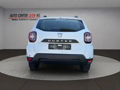 Dacia Duster TCe 130 Comfort 4x4 — SUV polyvalent, 4x4 authentique, sans accident — dashboard