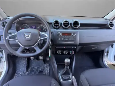 Dacia Duster TCe 130 Comfort 4x4 — SUV polyvalent, 4x4 authentique, sans accident — Thumbnail 14