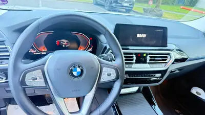 BMW X3 xDrive 20i — SUV polyvalent 2023, faible kilométrage, sans sinistre — Miniatura 12