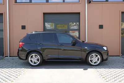 BMW X3 xDrive 30d Pack M — SUV diesel performant, cuir et jantes 19 pouces — intérieur