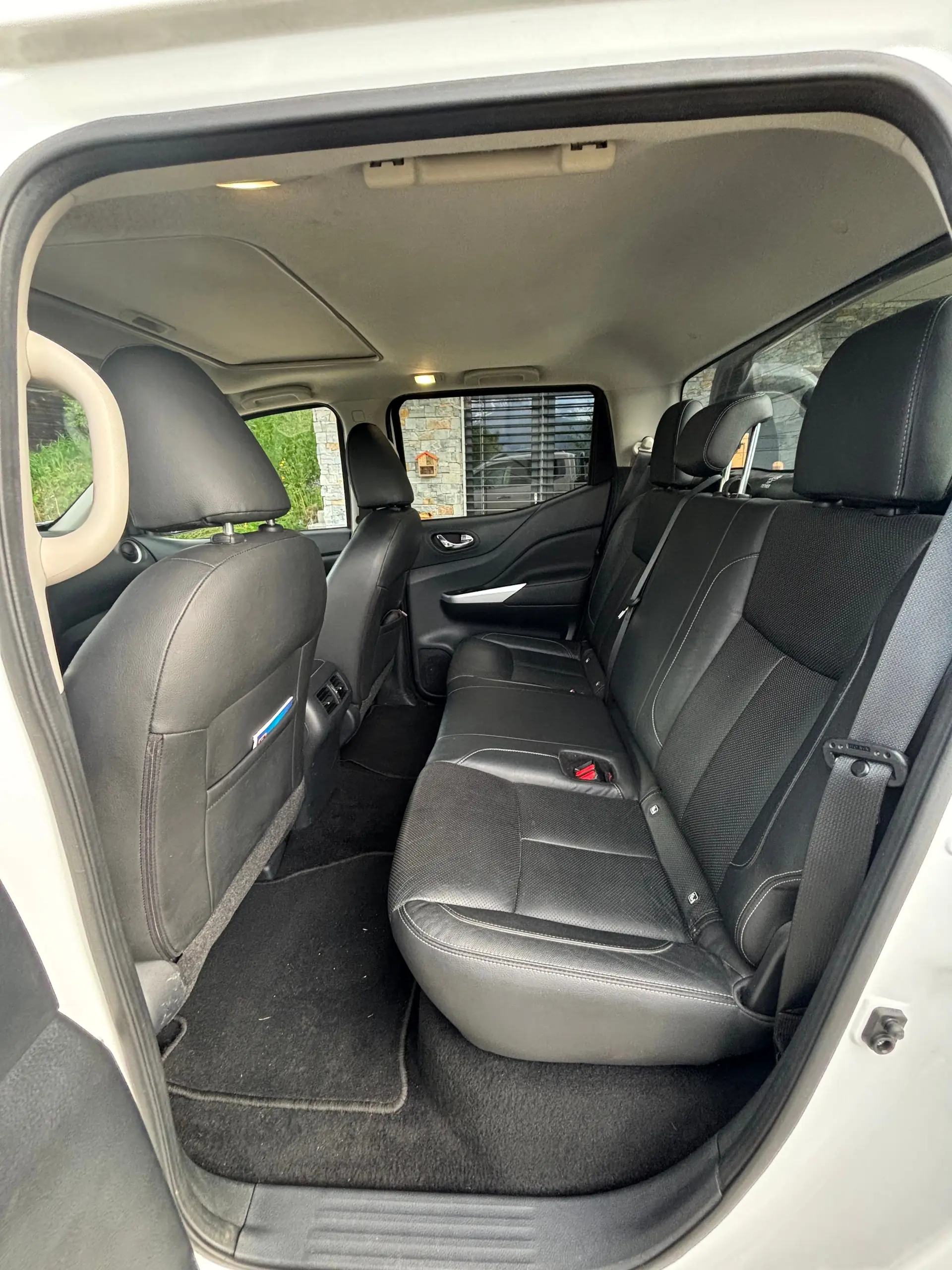 Nissan Navara 2020 occasion Les Agettes — 4