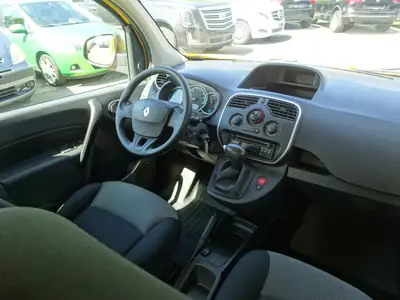 Renault Kangoo Maxi Z.E. 33 — Utilitaire électrique compact, 87'000 km — Miniature 9