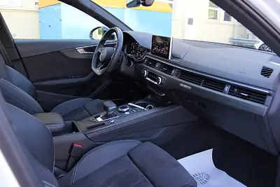 Audi A4 Avant 40 TDI Sport quattro — Break diesel performant, faible kilométrage — Miniature 13
