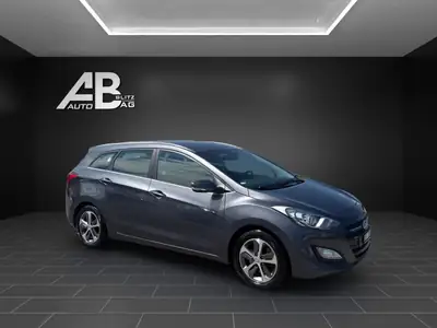 Hyundai i30 Wagon 1.6 CRDi — Monospace pratique, moteur efficace, entretien à jour — Detail