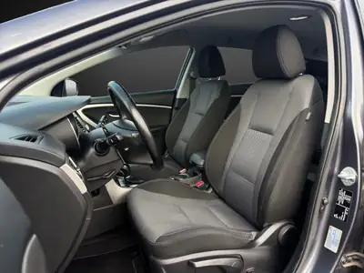 Hyundai i30 Wagon 1.6 CRDi — Monospace pratique, moteur efficace, entretien à jour — Miniatur 7