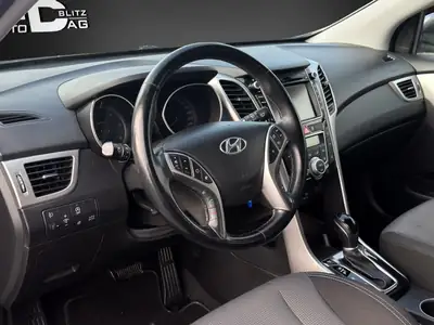 Hyundai i30 Wagon 1.6 CRDi — Monospace pratique, moteur efficace, entretien à jour — Miniatur 8