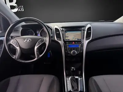 Hyundai i30 Wagon 1.6 CRDi — Monospace pratique, moteur efficace, entretien à jour — Miniatur 11