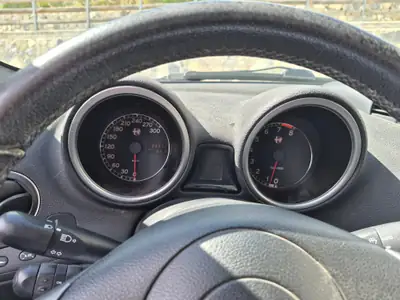 Alfa Romeo 156 3.2 V6 24V GTA — Berline sportive mythique, 250 ch pure — détail