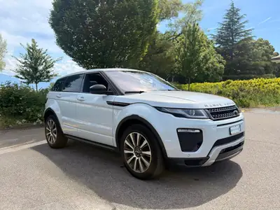 Range Rover Evoque 2.0 Si4 Pure — SUV compact premium, 241 ch et sièges chauffants — Miniature 8