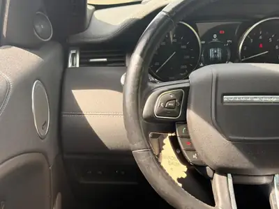 Range Rover Evoque 2.0 Si4 Pure — SUV compact premium, 241 ch et sièges chauffants — Miniature 14