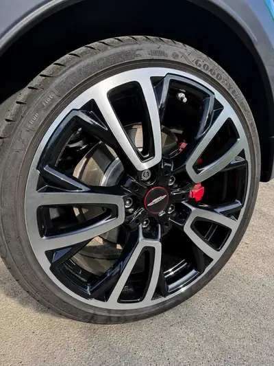 MINI Cabrio 2.0i John Cooper Works — Cabriolet sportif 231 ch, état impeccable — Miniatura 16
