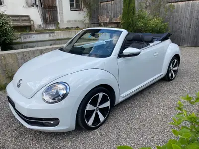 VW Beetle Cabrio 1.4 TSI Sport — Décapotable mythique, entretien à jour & faible kilométrage — Miniatura 11