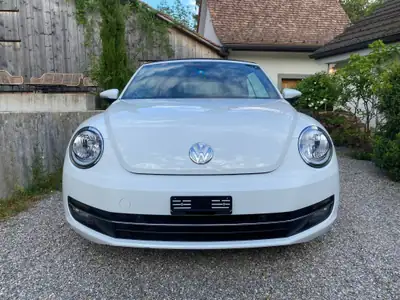 VW Beetle Cabrio 1.4 TSI Sport — Décapotable mythique, entretien à jour & faible kilométrage — Miniatura 19