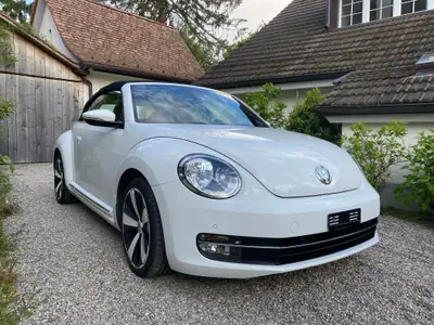 VW Beetle Cabrio 1.4 TSI Sport — Décapotable mythique, entretien à jour & faible kilométrage — Miniatura 20