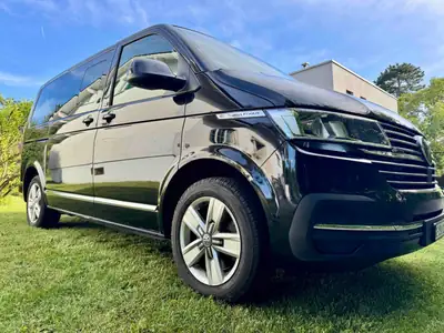 VW Multivan T6.1 2.0 TDI 150 4Motion — Monospace familial 7 places, 4x4 intégral — Seitenansicht