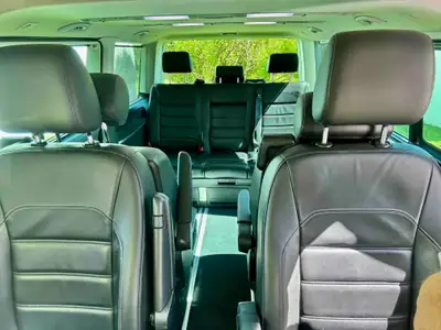 VW Multivan T6.1 2.0 TDI 150 4Motion — Monospace familial 7 places, 4x4 intégral — Miniatur 7