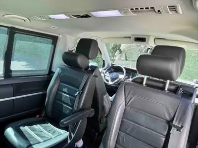 VW Multivan T6.1 2.0 TDI 150 4Motion — Monospace familial 7 places, 4x4 intégral — Miniatur 11