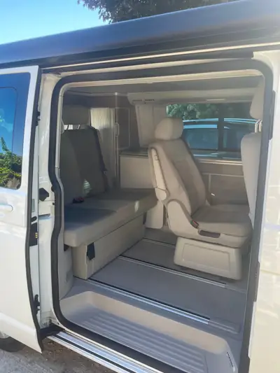 VW T6 2.0 TSI 150 Ocean Liberty — Monospace polyvalent, sans sinistre — vista posteriore