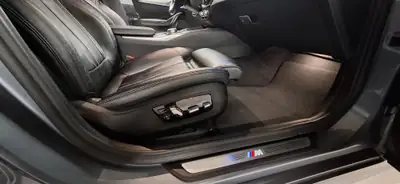 BMW 530d xDrive Touring — Break diesel puissant, entretien impeccable, équipement premium — Miniatur 7