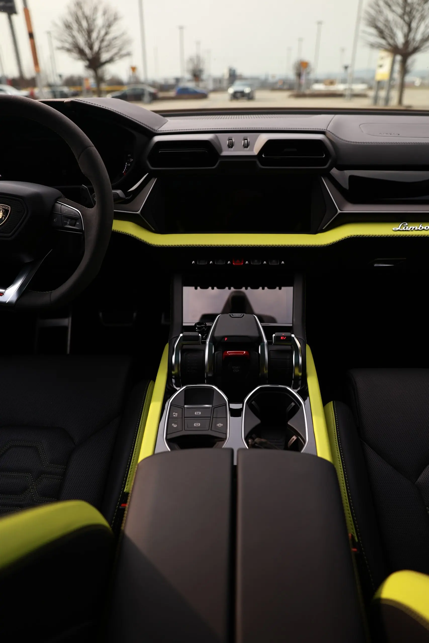 Lamborghini Urus 2025 occasion Bach — 5