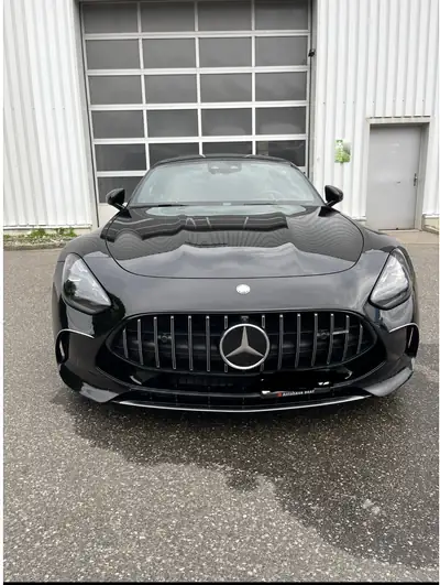 Mercedes-AMG GT 63 4MATIC+ — Coupé sportif d'exception, 20'000 km seulement — fianco