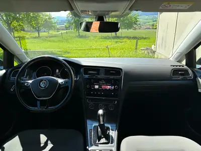 VW Golf 1.4 TSI 125 Comfortline DSG — Compacte dynamique, 100 000 km, sans sinistre — tableau de bord