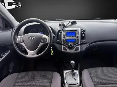 Hyundai i30 Wagon 1.6 CRDi — Familiale diesel économe, 269'000 km — Miniatur 11