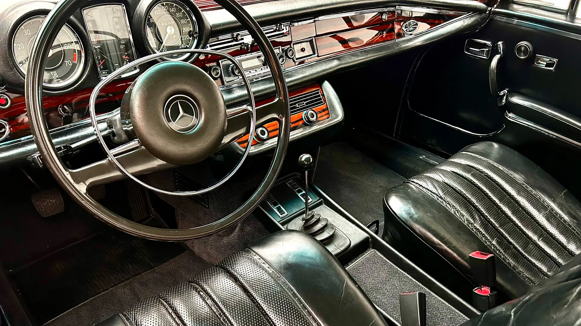 Mercedes-Benz 280 1970 occasion Erlinsbach — 4