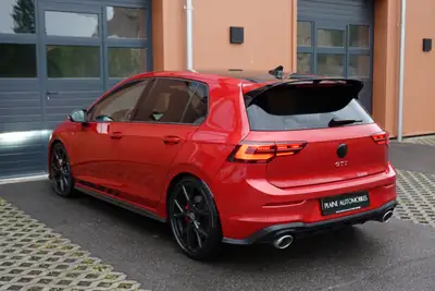 VW Golf 2.0 TSI GTI Clubsport — 301 ch, technologie IQ Light et freinage haute performance — Miniature 10