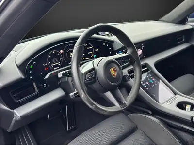 Porsche Taycan 4S Turbo 680 ch — Électrique haute performance, 83 000 km — Thumbnail 8