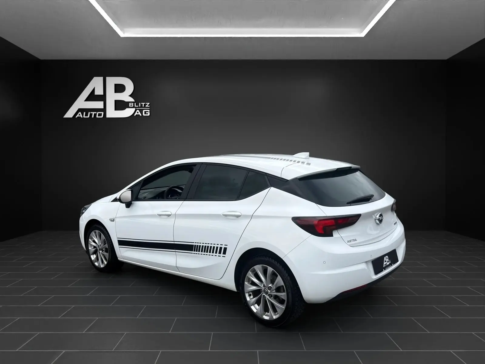 Opel Astra 2017 occasion Hunzenschwil — 3