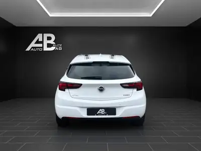 Opel Astra 1.4i Turbo Enjoy 2017 — Berline fiable, révision complète incluse — Innenraum