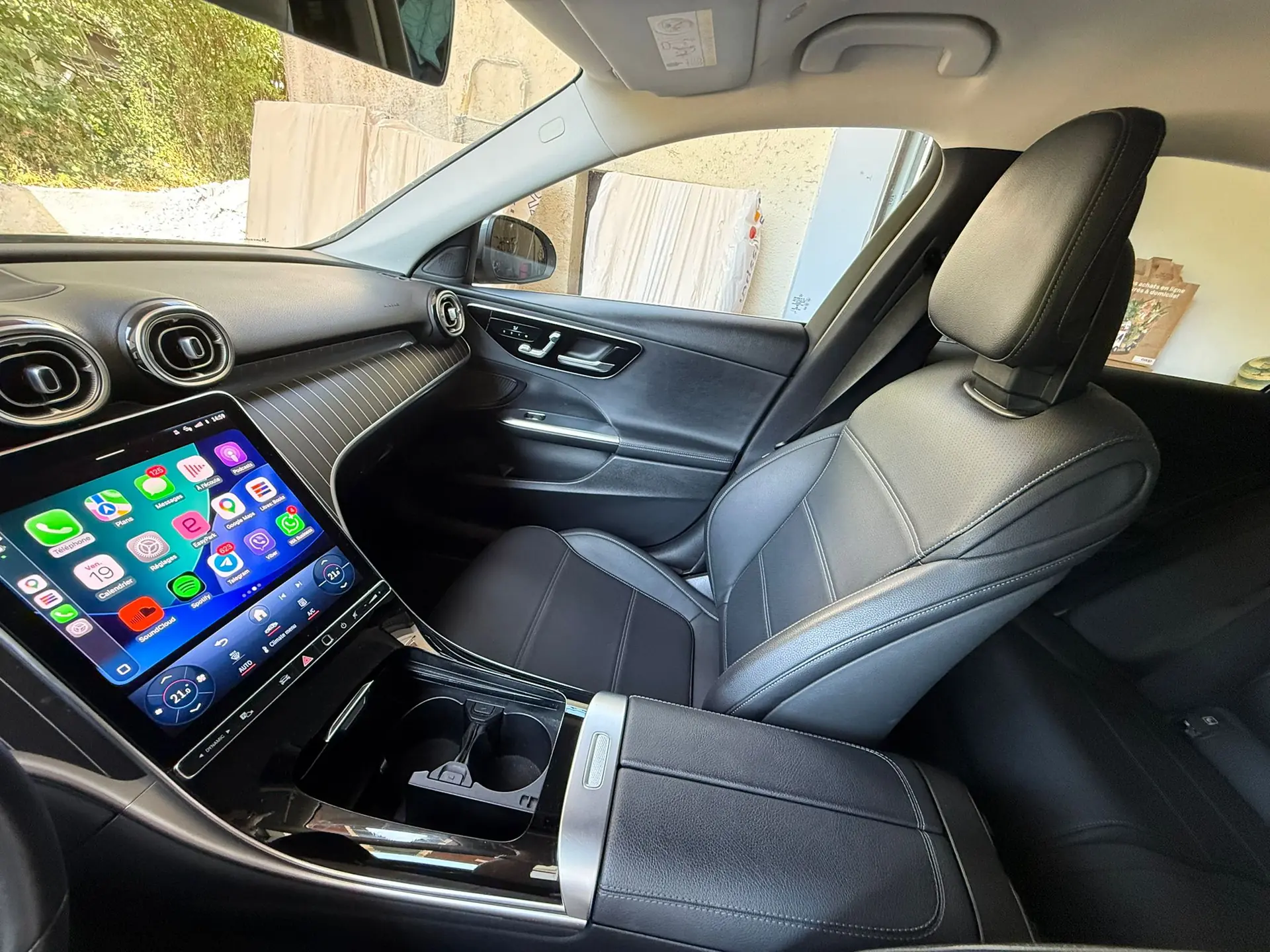 Mercedes-Benz C 200 Avantgarde Premium — Berline élégante 4MATIC, première main, entretien Mercedes — vista esterna