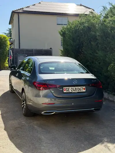 Mercedes-Benz C 200 Avantgarde Premium — Berline élégante 4MATIC, première main, entretien Mercedes — Miniatura 17