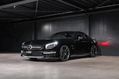 Mercedes-Benz SL 63 AMG Speedshift — Cabriolet haute performance, 585 ch et toit panoramique — interior