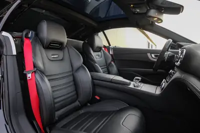 Mercedes-Benz SL 63 AMG Speedshift — Cabriolet haute performance, 585 ch et toit panoramique — Thumbnail 13