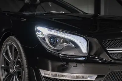 Mercedes-Benz SL 63 AMG Speedshift — Cabriolet haute performance, 585 ch et toit panoramique — Thumbnail 28