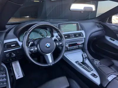 BMW 640i Cabrio xDrive — Décapotable sportive, M-Sport Edition, sans sinistre — Thumbnail 13