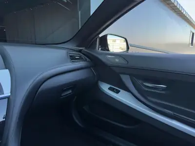 BMW 640i Cabrio xDrive — Décapotable sportive, M-Sport Edition, sans sinistre — Thumbnail 22