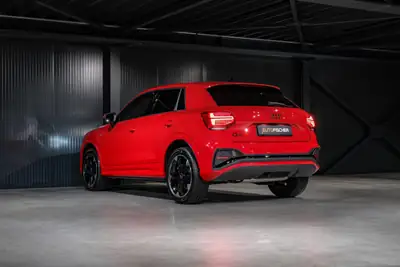 Audi Q2 35 TFSI S line — SUV compact sportif, kilométrage faible, garantie constructeur — Thumbnail 8