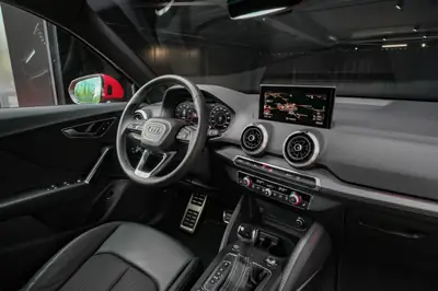 Audi Q2 35 TFSI S line — SUV compact sportif, kilométrage faible, garantie constructeur — Thumbnail 14