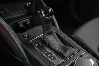 Audi Q2 35 TFSI S line — SUV compact sportif, kilométrage faible, garantie constructeur — Thumbnail 21