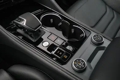 VW Touareg 3.0 TDI R-Line — SUV premium diesel, garantie constructeur et faible kilométrage — Thumbnail 20