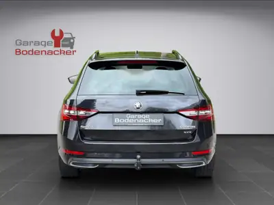 Škoda Superb Combi 2.0 TDi SportLine+ 4x4 — Monospace diesel robuste, 126 000 km, traction intégrale — Thumbnail 17