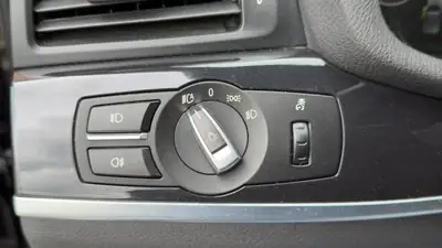 BMW X3 xDrive 20d — Pack M, cuir et technologie, SUV diesel affirmé — Miniatura 18