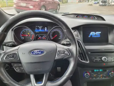 Ford Focus 2.3 EcoBoost RS AWD — Berline sportive 350 ch, révision moteur 2025 — detail