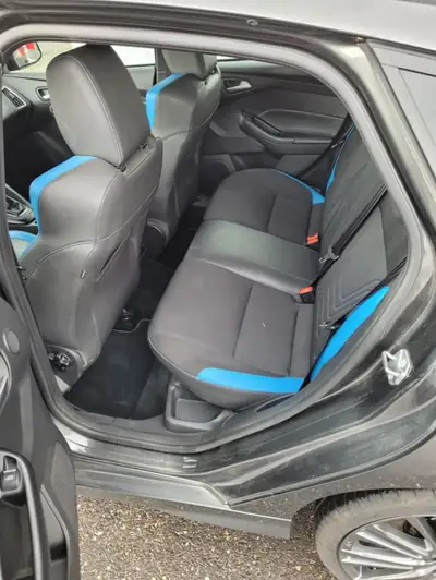 Ford Focus 2.3 EcoBoost RS AWD — Berline sportive 350 ch, révision moteur 2025 — dashboard