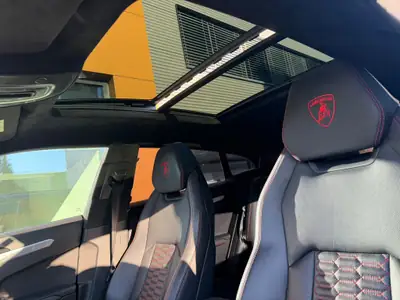 Lamborghini Urus 4.0 V8 — Performance et luxe SUV, seulement 69'900 km — Miniature 7
