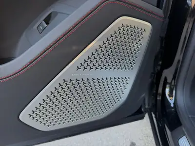 Lamborghini Urus 4.0 V8 — Performance et luxe SUV, seulement 69'900 km — Miniature 11